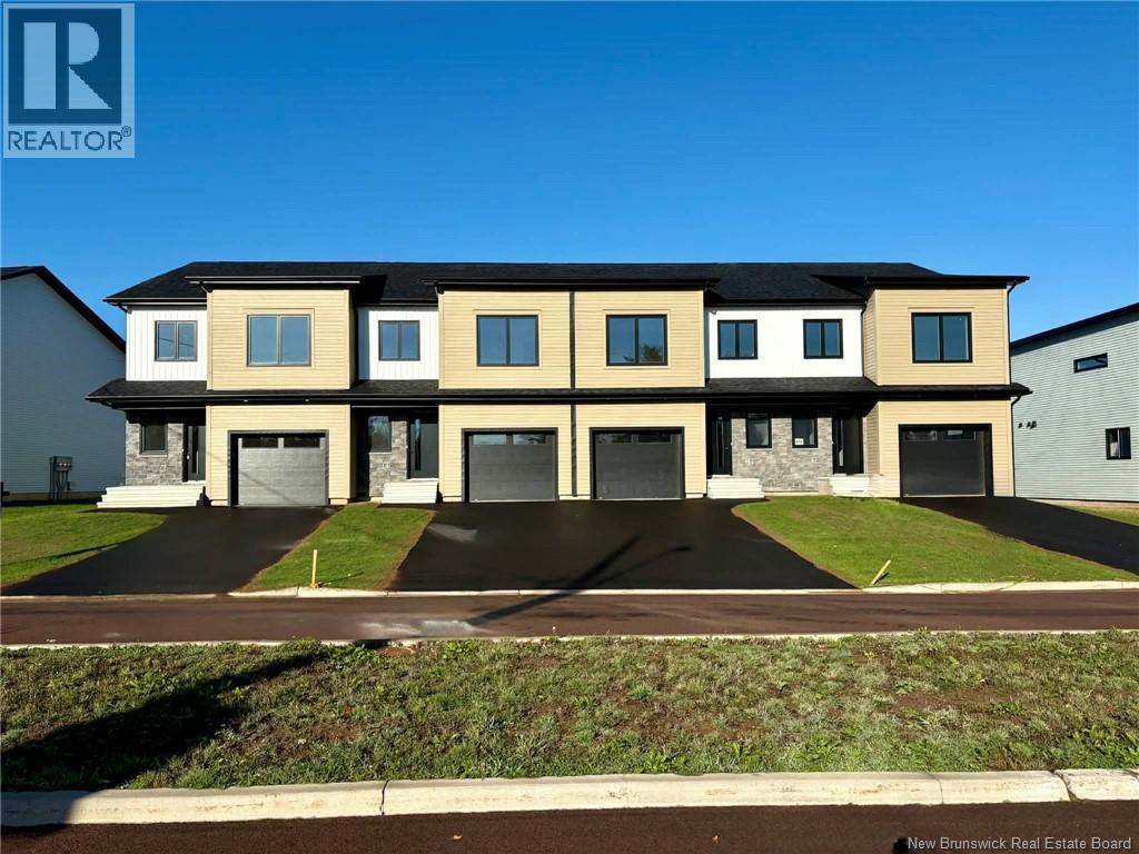 216 Dickey Boulevard, Riverview, New Brunswick  E1B 4X2 - Photo 1 - NB115326