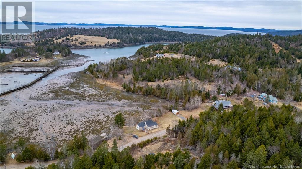 97 Lambert, Lamberts Cove, New Brunswick  E0H 1W0 - Photo 4 - NB116085