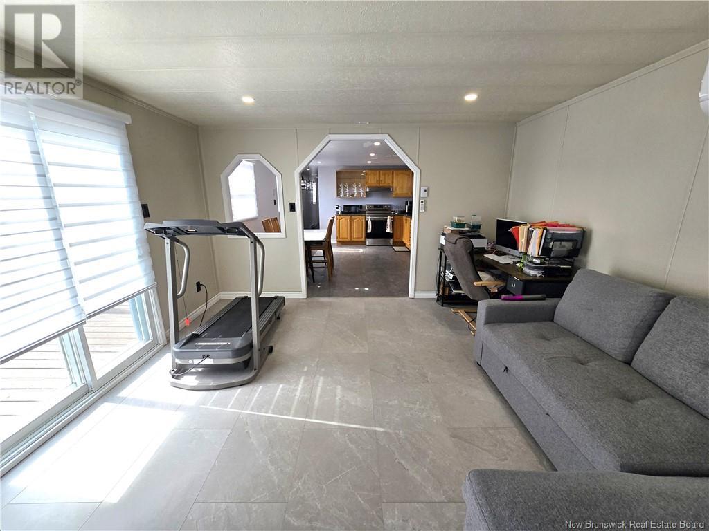 28 Parc P'tiso Street, Edmundston, New Brunswick  E3V 3X7 - Photo 11 - NB116310
