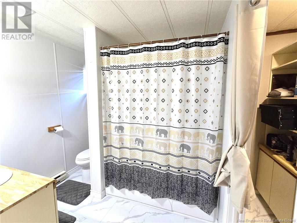 28 Parc P'tiso Street, Edmundston, New Brunswick  E3V 3X7 - Photo 19 - NB116310
