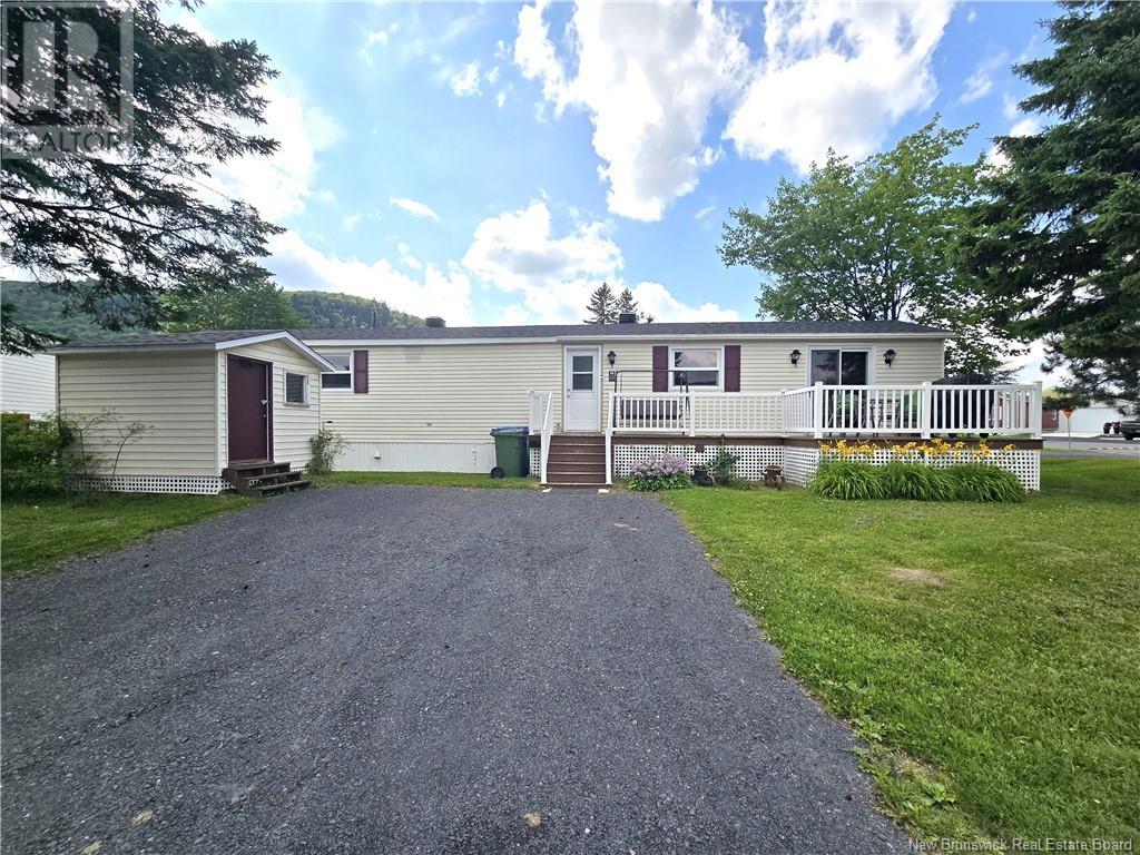 28 Parc P'tiso Street, Edmundston, New Brunswick  E3V 3X7 - Photo 31 - NB116310