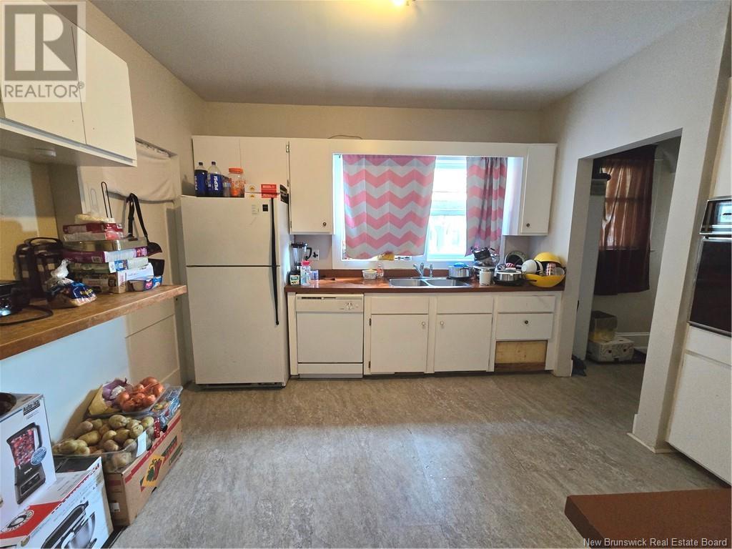 354 Cameron Street, Moncton, New Brunswick  E1C 5Z6 - Photo 2 - NB116292