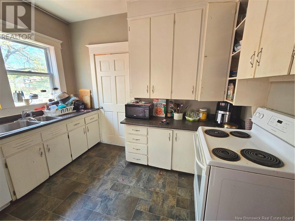 354 Cameron Street, Moncton, New Brunswick  E1C 5Z6 - Photo 5 - NB116292