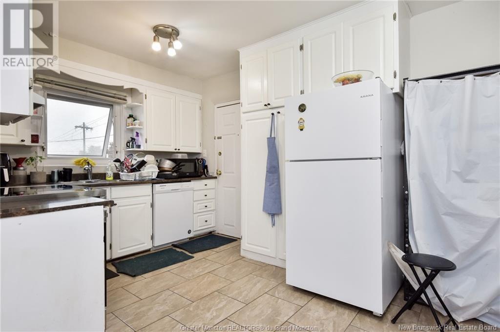 235 West Lane, Moncton, New Brunswick  E1C 6V5 - Photo 2 - NB116283
