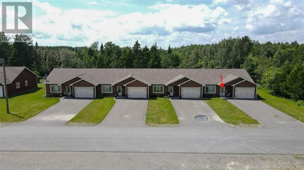 86 Beaulieu Street, Saint-Quentin, New Brunswick E8A 1B2 - Photo 1 - NB116663