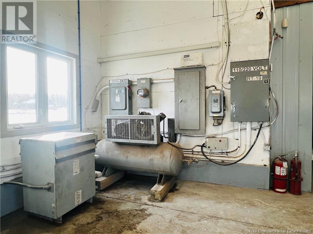 2020 Industrial, Bathurst, New Brunswick E2A 4W7 - Photo 22 - NB116710