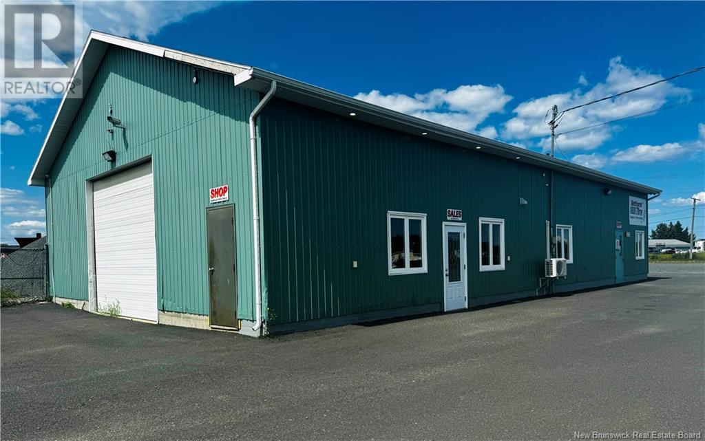 2020 Industrial, Bathurst, New Brunswick E2A 4W7 - Photo 3 - NB116710