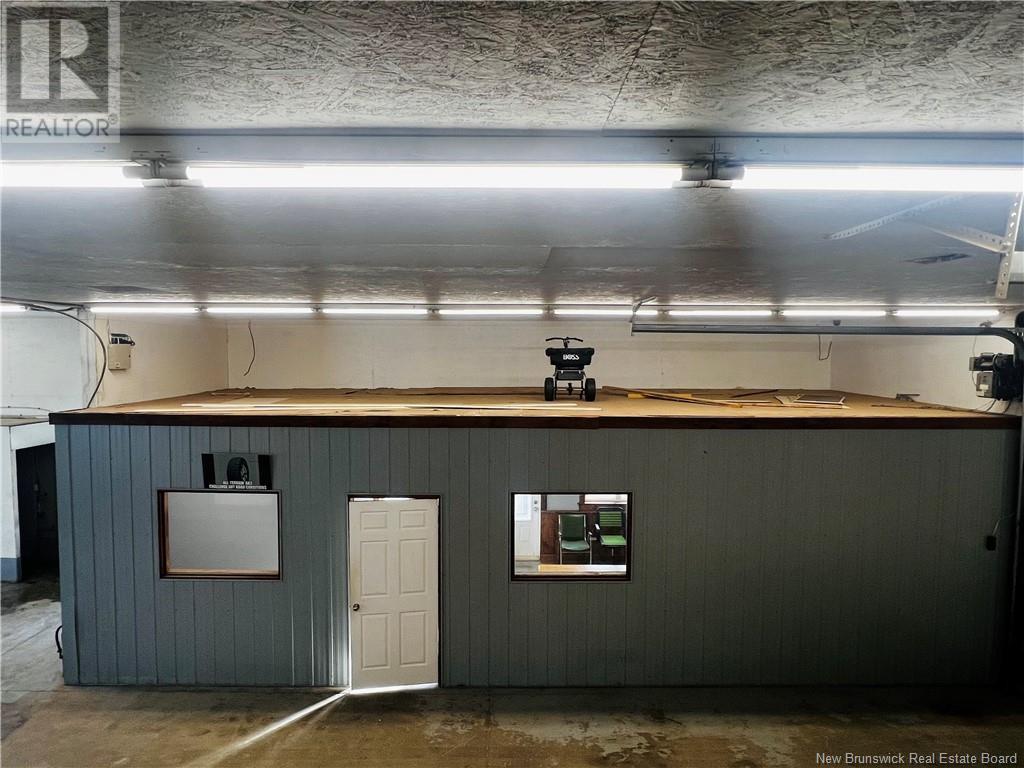 2020 Industrial, Bathurst, New Brunswick E2A 4W7 - Photo 6 - NB116710
