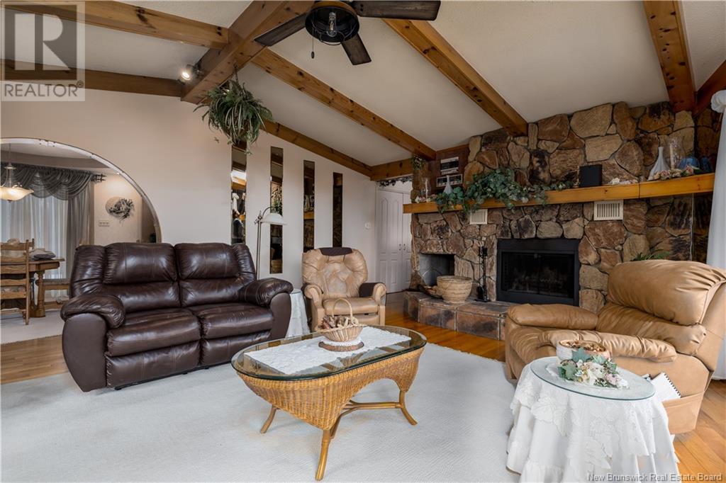 27 Lafrance, Grand-Sault/grand Falls, New Brunswick E3Z 1A4 - Photo 14 - NB116242