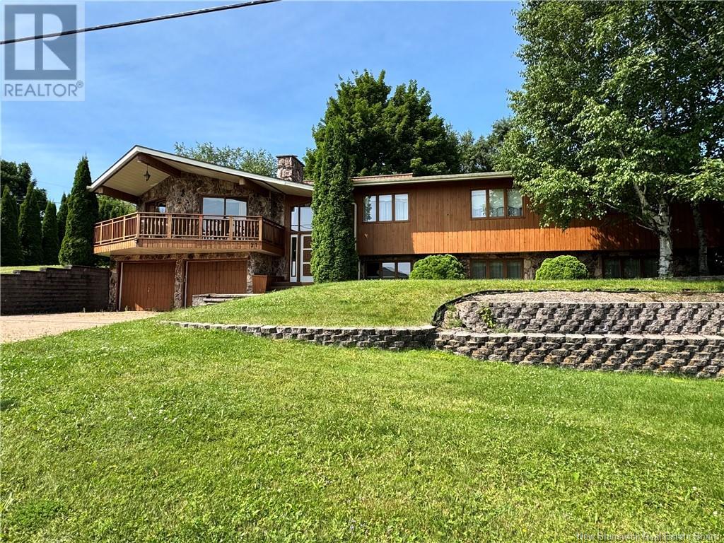 27 Lafrance, Grand-Sault/grand Falls, New Brunswick E3Z 1A4 - Photo 3 - NB116242