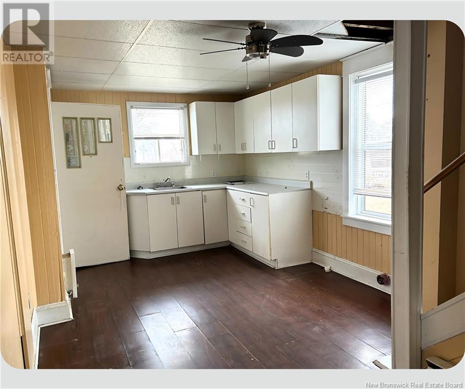 374 Georges Est, Tracadie, New Brunswick  E1X 1B3 - Photo 4 - NB117040