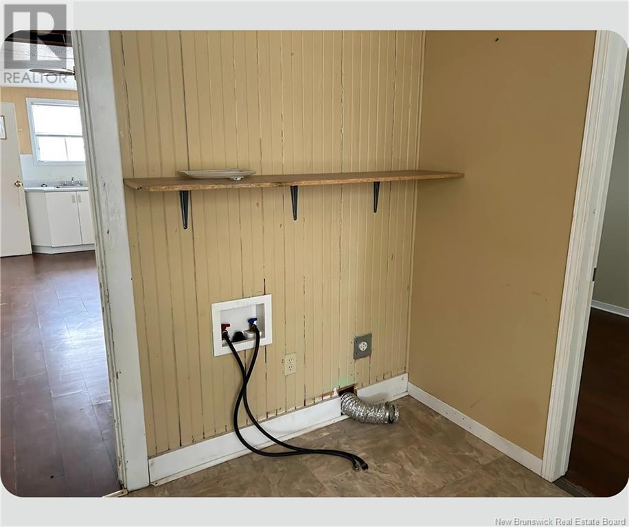 374 Georges Est, Tracadie, New Brunswick  E1X 1B3 - Photo 5 - NB117040