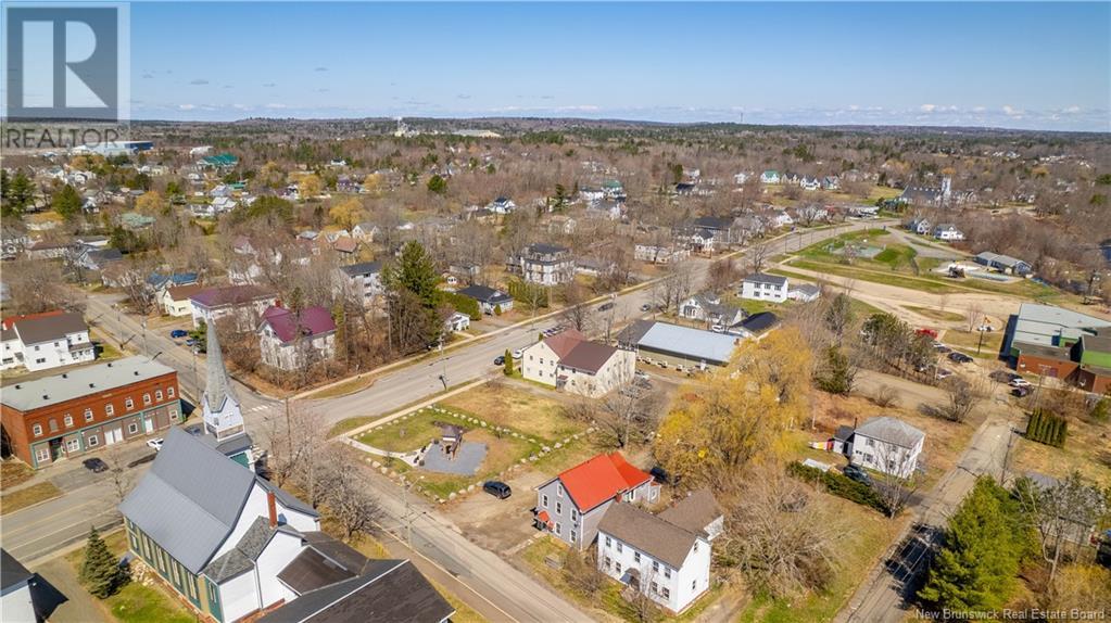 25 Pleasant Street, Milltown, New Brunswick E3L 1A3 - Photo 12 - NB117112