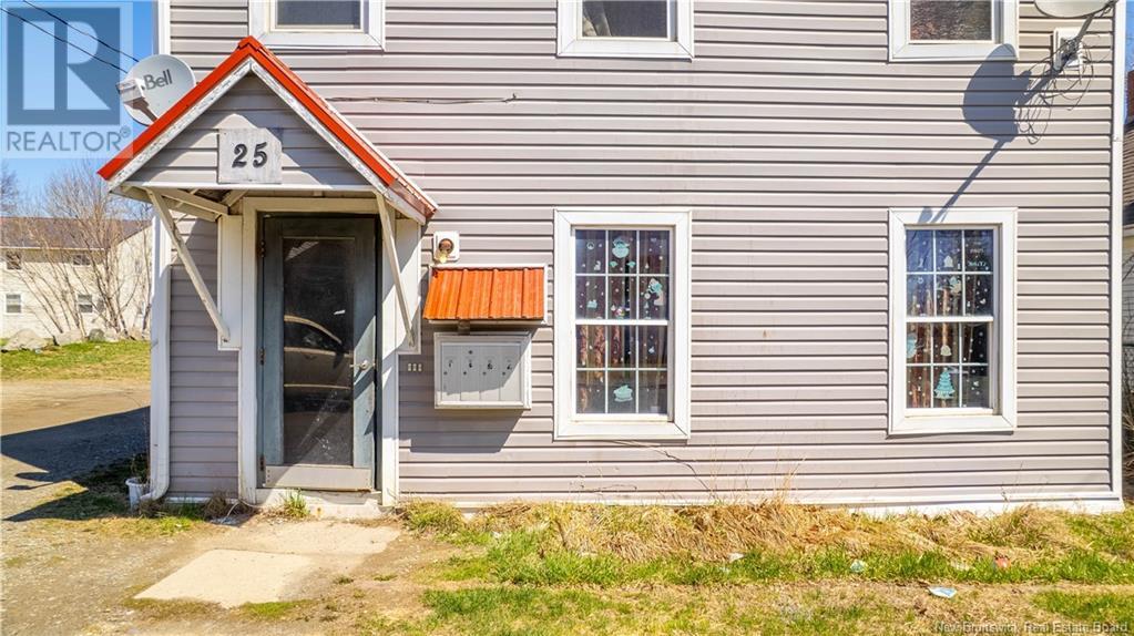25 Pleasant Street, Milltown, New Brunswick E3L 1A3 - Photo 2 - NB117112