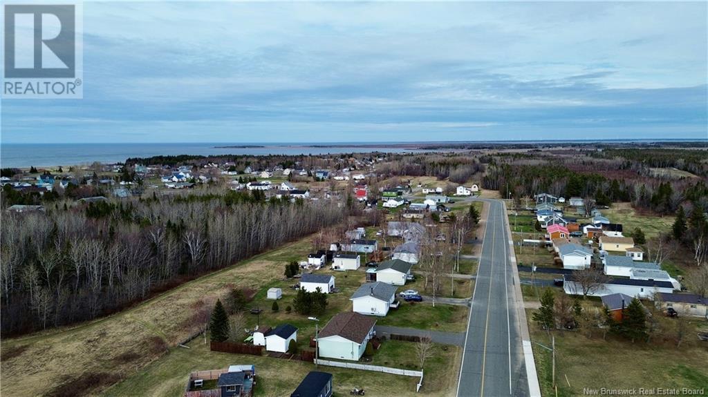 Na Chiasson, Bas-Caraquet, New Brunswick  E1W 6A9 - Photo 2 - NB117961