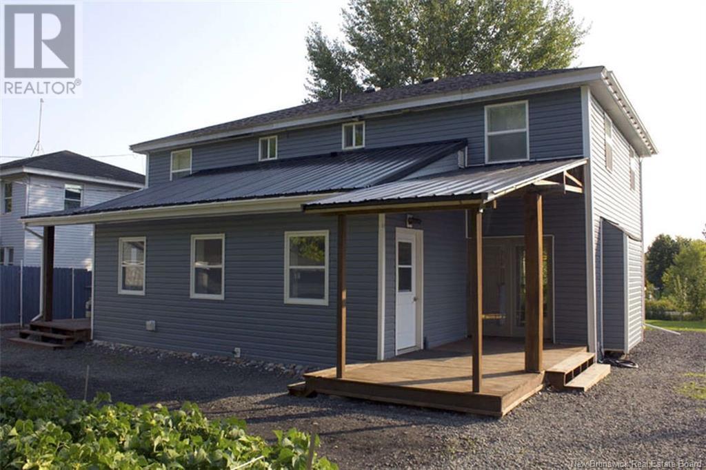 6 8 Harbour Street, Newcastle Creek, New Brunswick E4B 2K5 - Photo 2 - NB118176