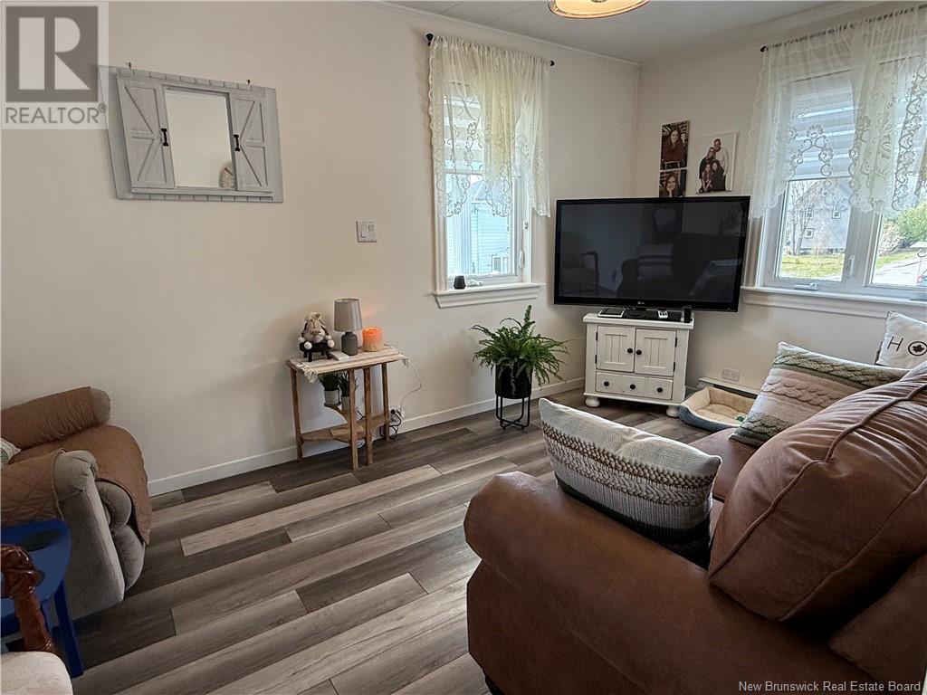 254 Basin Street, Grand-Sault/grand Falls, New Brunswick  E3Z 2J3 - Photo 17 - NB118232