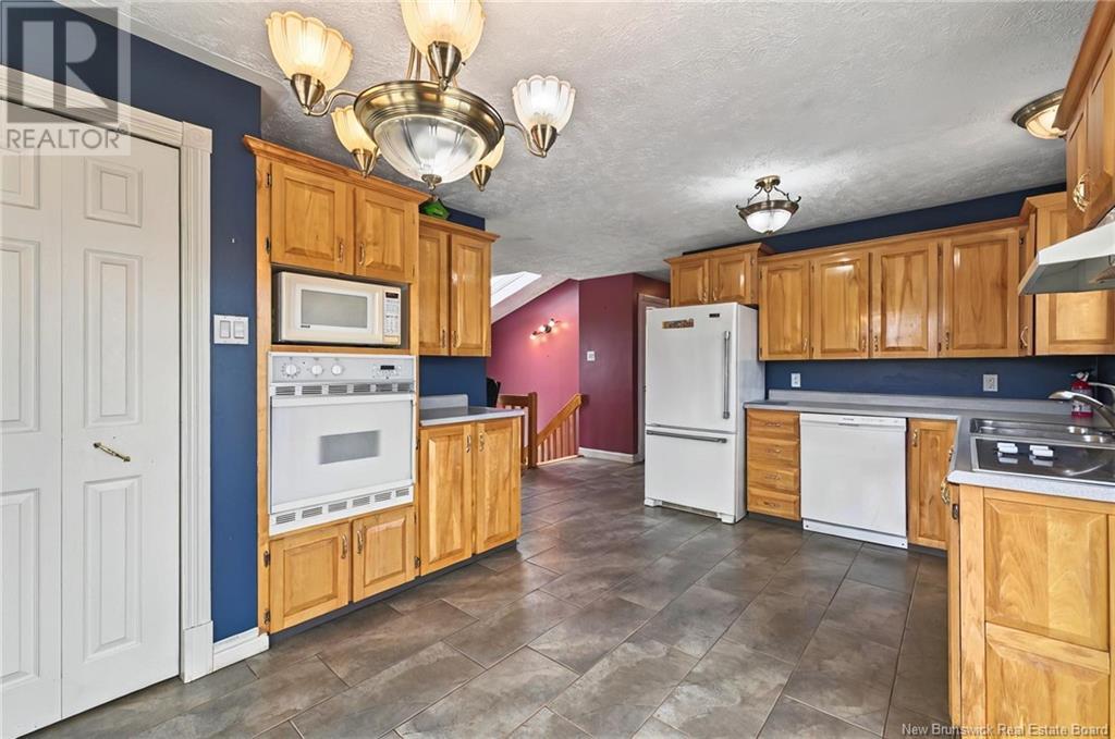 575 Route 355, Sainte-Rose, New Brunswick  E1X 2W2 - Photo 9 - NB118266