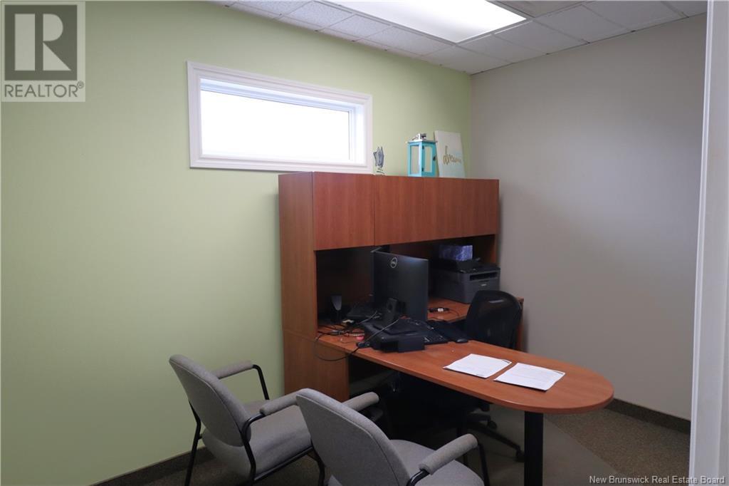 676 Prospect Street, Fredericton, New Brunswick E3B 8G9 - Photo 13 - NB118273