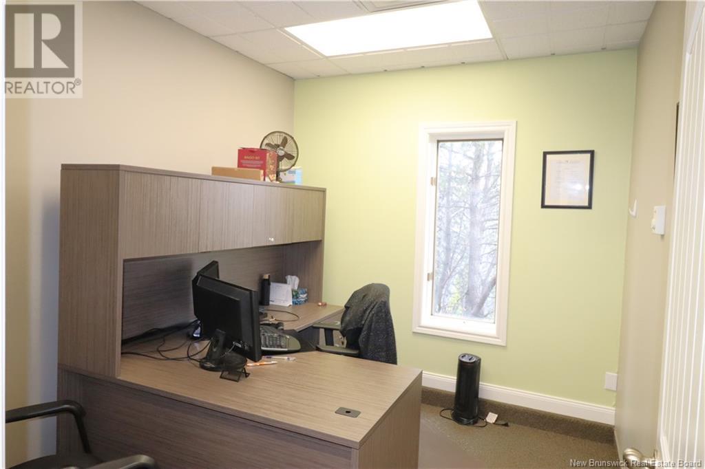 676 Prospect Street, Fredericton, New Brunswick E3B 8G9 - Photo 17 - NB118273