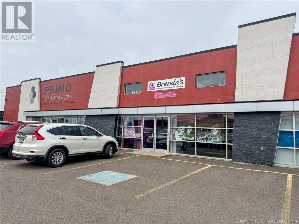 209 Collishaw Street Unit# B, Moncton, New Brunswick  E1C 9P9 - Photo 2 - NB118207