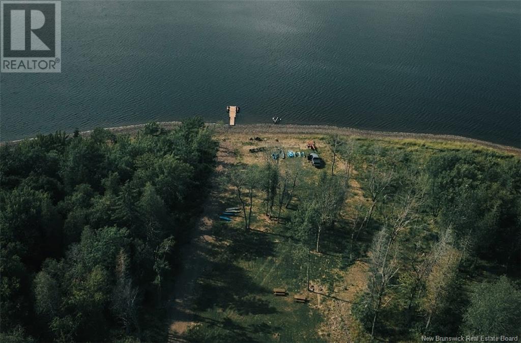444 Cox Point Road, Cumberland Bay, New Brunswick  E4A 2Y1 - Photo 9 - NB118495