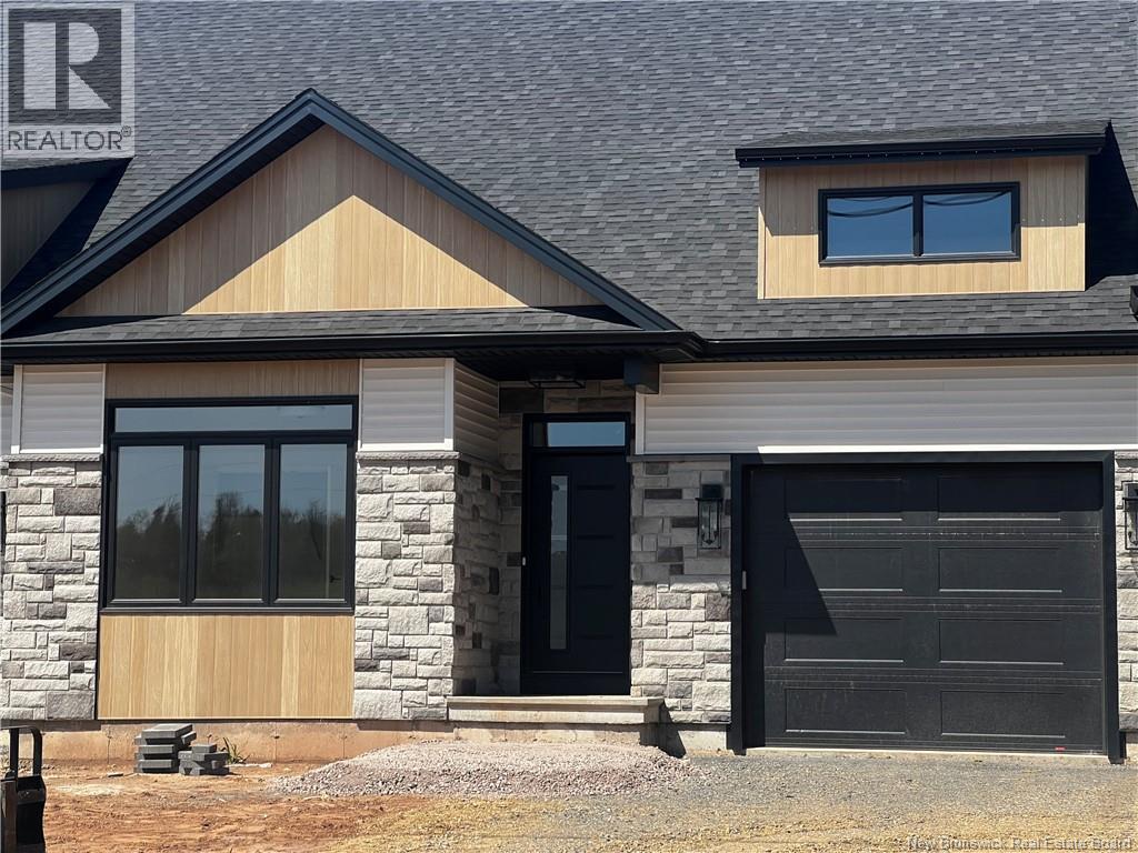 43 Murray, Dieppe, New Brunswick E1A 9T9 - Photo 2 - NB118467