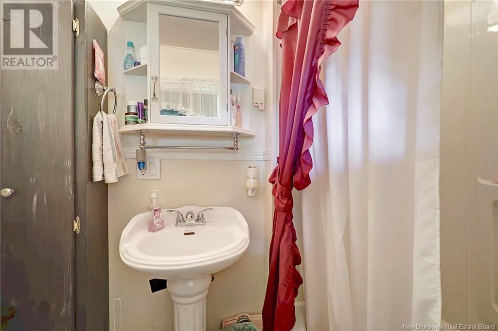 51 Meadow St S Street, Doaktown, New Brunswick  E9C 1S3 - Photo 37 - NB118717