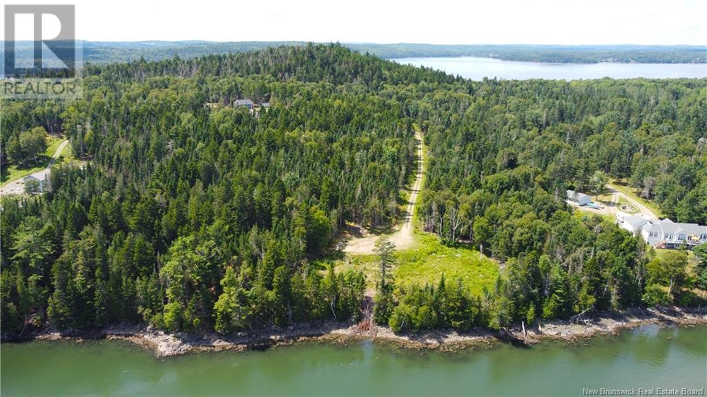 379 Hills Point Road, Oak Bay, New Brunswick  E3L 4K5 - Photo 12 - NB119039