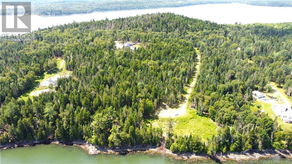 379 Hills Point Road, Oak Bay, New Brunswick  E3L 4K5 - Photo 13 - NB119039