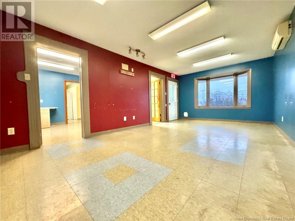 183 King Street, Miramichi, New Brunswick  E1N 2P1 - Photo 10 - NB119487