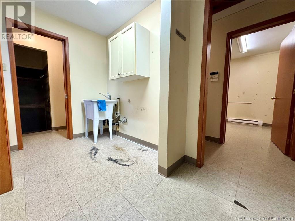 183 King Street, Miramichi, New Brunswick  E1N 2P1 - Photo 5 - NB119487