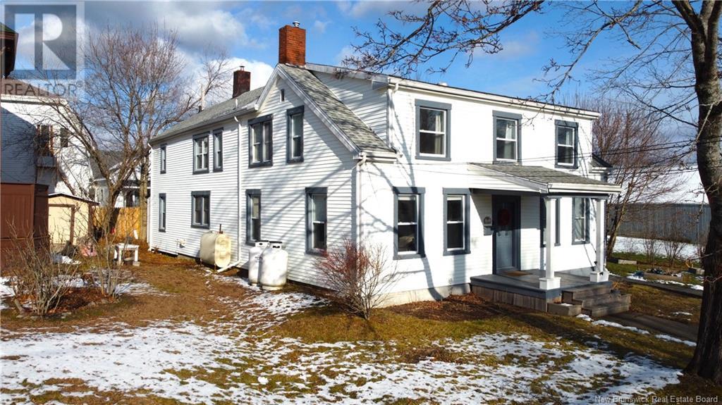 7 St. Croix Street, St. Stephen, New Brunswick E3L 2A2 - Photo 2 - NB119771