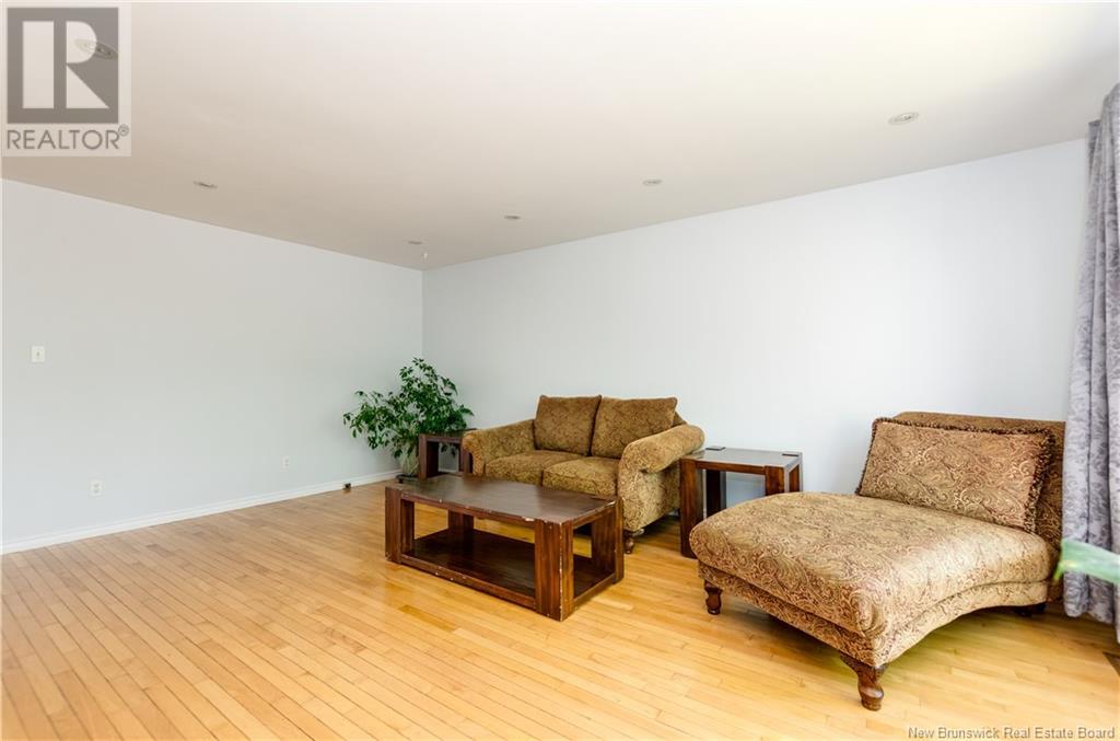 398 Westmount Boulevard, Moncton, New Brunswick E1E 4K3 - Photo 19 - NB119740