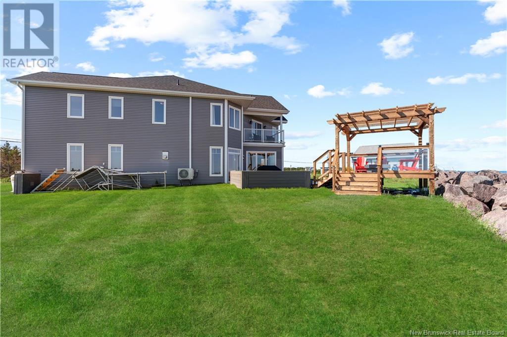 41 P'tit Barachois, Grand-Barachois, New Brunswick  E4P 7Y2 - Photo 2 - NB119608