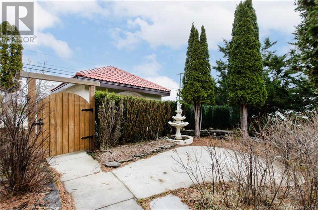 922 Ryan Street, Moncton, New Brunswick  E1G 2V9 - Photo 4 - NB119928