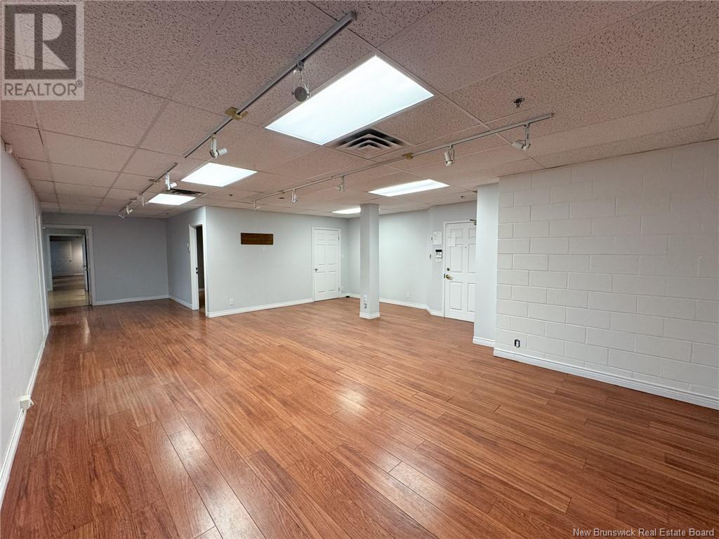 1111 Main Street Unit# 105, Moncton, New Brunswick  E1C 1H3 - Photo 2 - NB119684