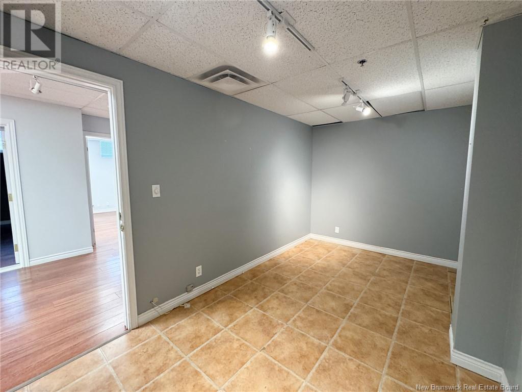 1111 Main Street Unit# 105, Moncton, New Brunswick  E1C 1H3 - Photo 7 - NB119684