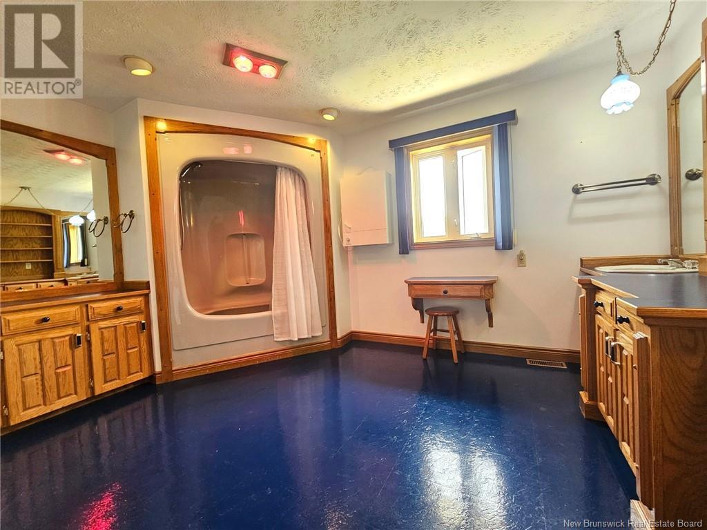 140 Belair Street, Grand-Sault/grand Falls, New Brunswick E3Y 1B8 - Photo 36 - NB120003