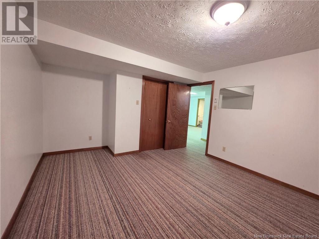 140 Belair Street, Grand-Sault/grand Falls, New Brunswick E3Y 1B8 - Photo 38 - NB120003