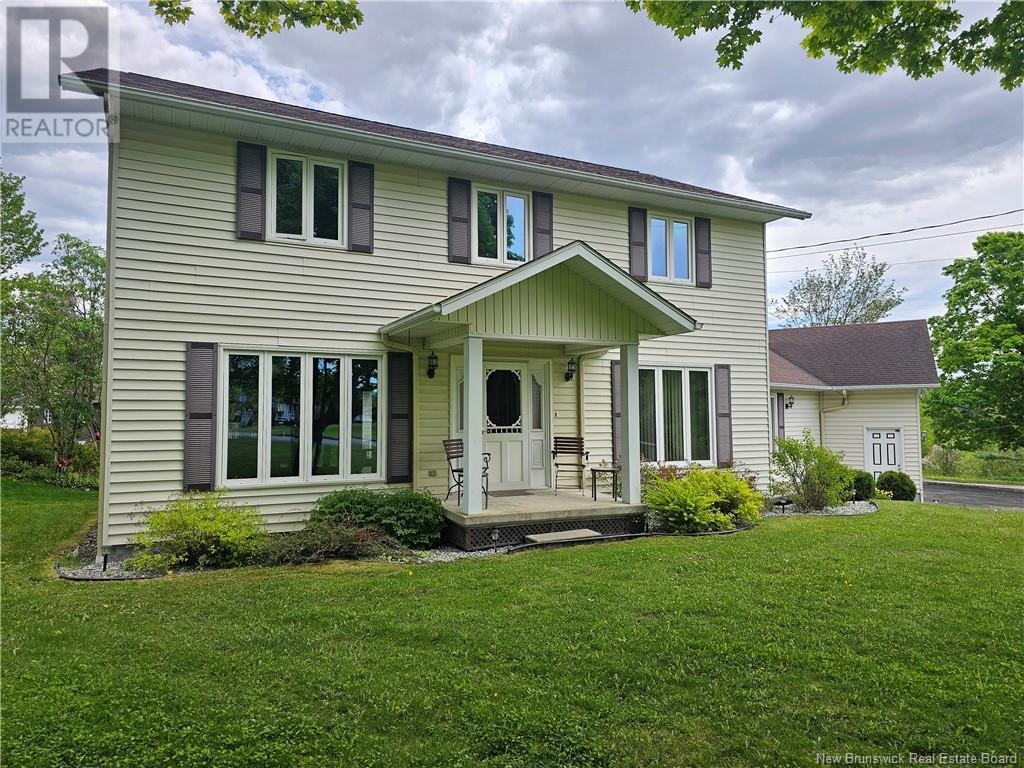 140 Belair Street, Grand-Sault/grand Falls, New Brunswick E3Y 1B8 - Photo 8 - NB120003