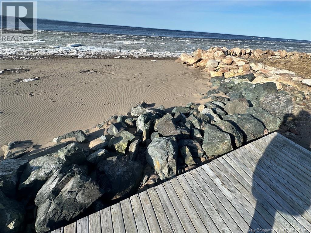 251 Bayshore, Bathurst, New Brunswick  E2A 6A5 - Photo 45 - NB120388