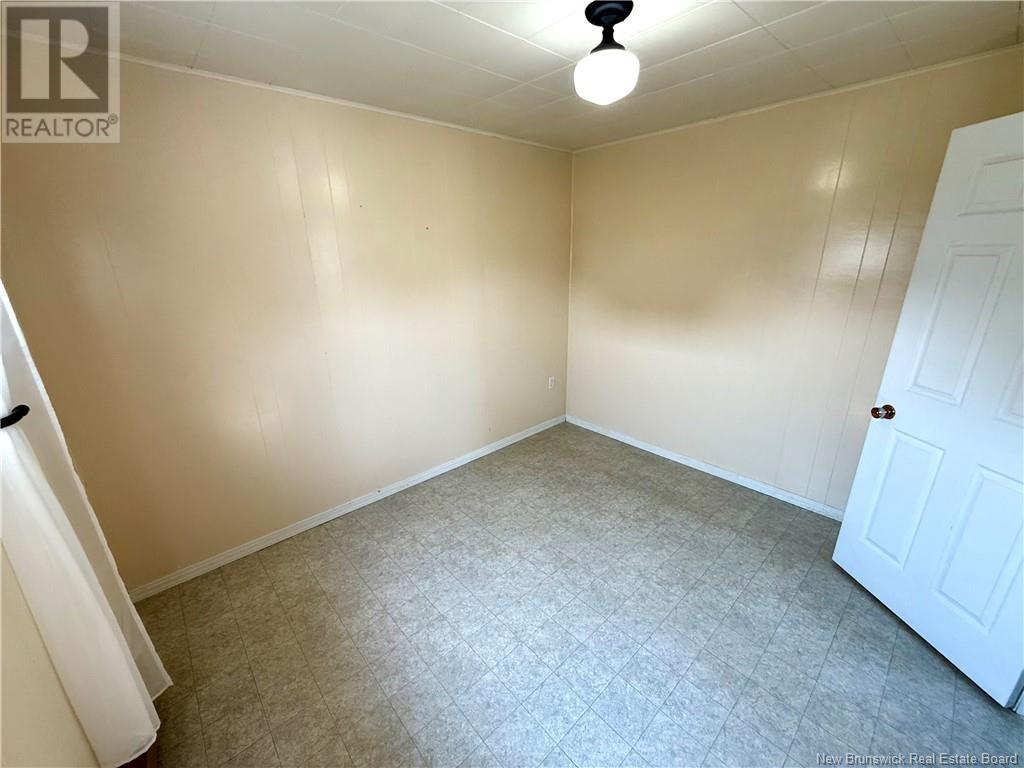 56 Rue Du Pêcheur Nord, Lamèque, New Brunswick  E8T 1J4 - Photo 33 - NB120477