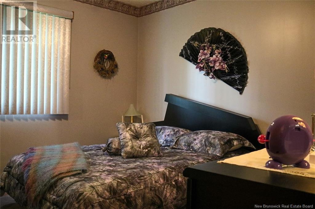 696 Victoria Street, Edmundston, New Brunswick  E3V 3S9 - Photo 10 - NB120603