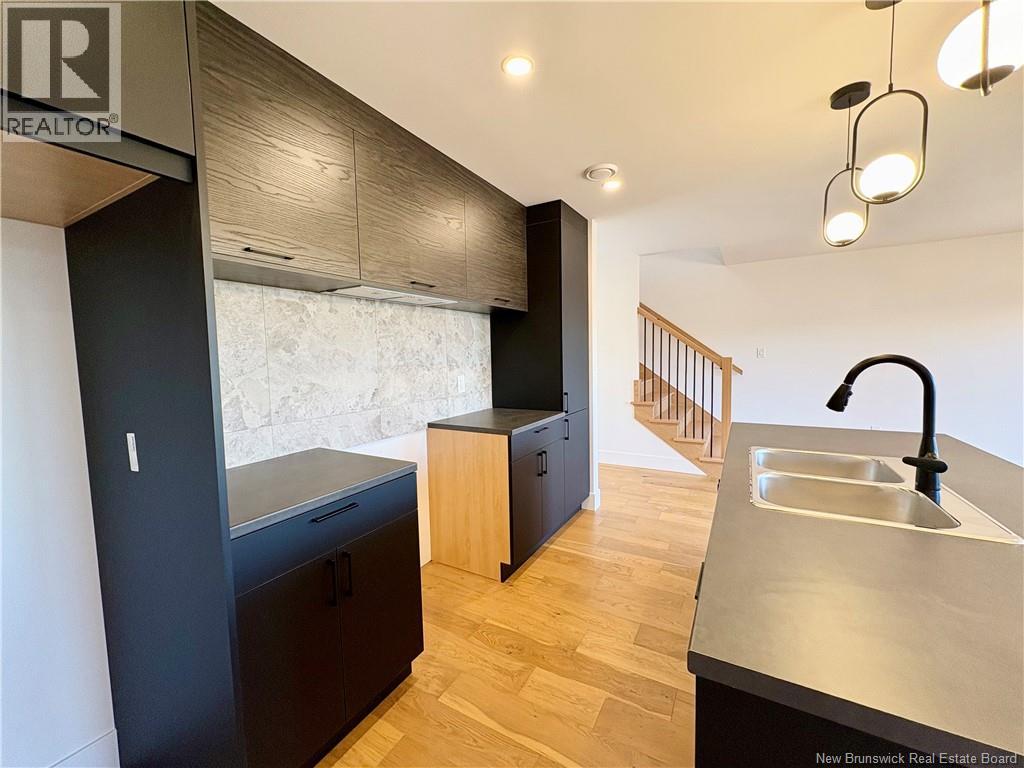 1026 Elmwood Drive, Moncton, New Brunswick  E1H 2G9 - Photo 12 - NB120611