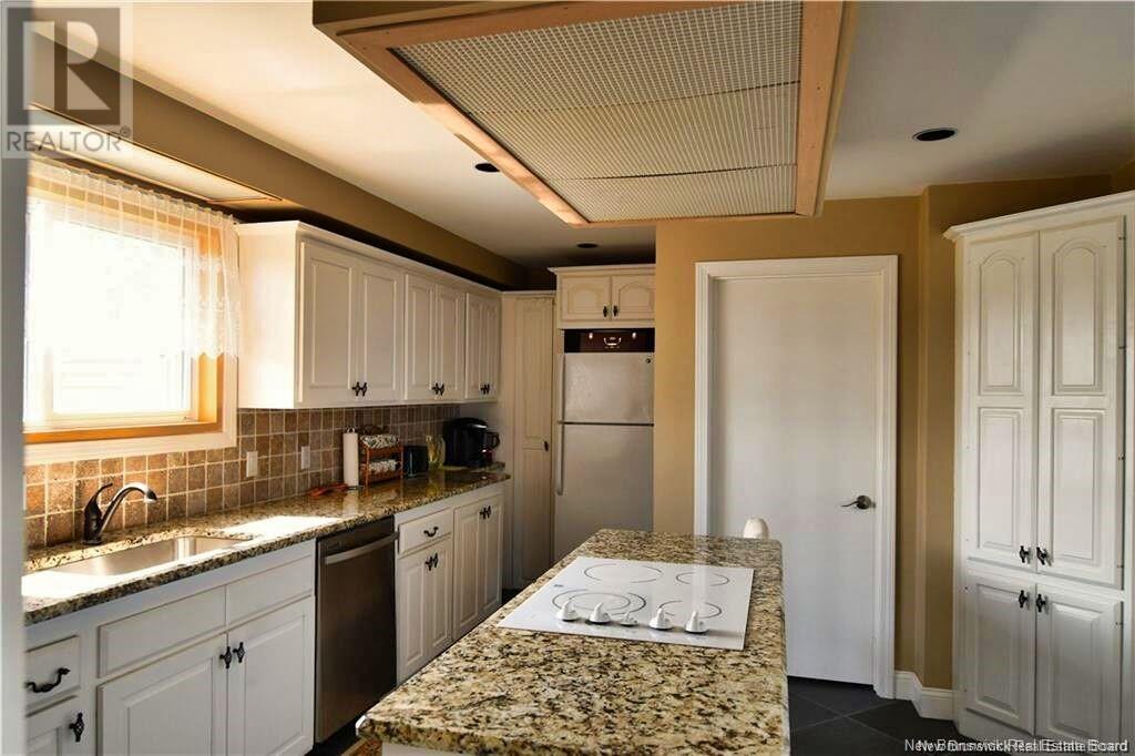 422 Fundy Drive, Wilsons Beach, New Brunswick  E5E 1X2 - Photo 8 - NB120660