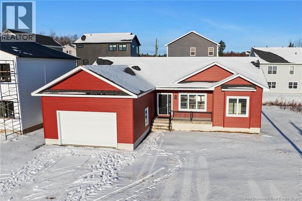 22 Lunney Street, Fredericton, New Brunswick  E3G 0G9 - Photo 2 - NB120337