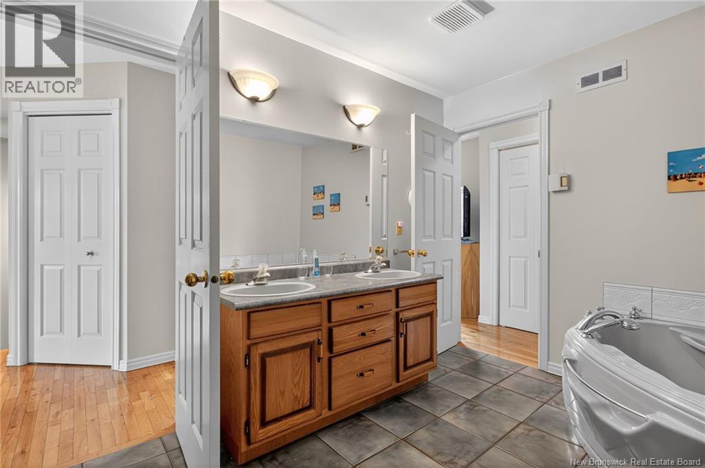 707 Laurier Street Unit# 2, Dieppe, New Brunswick  E1A 1Z4 - Photo 27 - NB120140