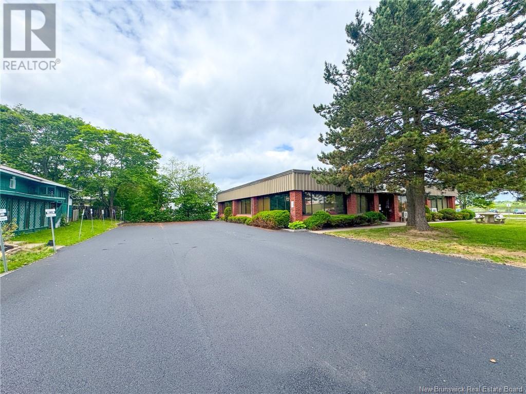 378 Coverdale Road Unit# A, Moncton, New Brunswick  E1B 3J7 - Photo 3 - NB120845