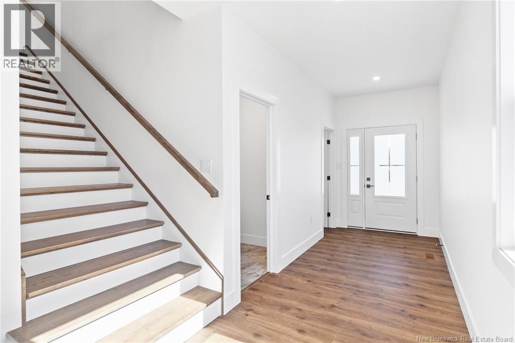 735 Hillcrest Drive, Fredericton, New Brunswick E3A 5K7 - Photo 3 - NB121167